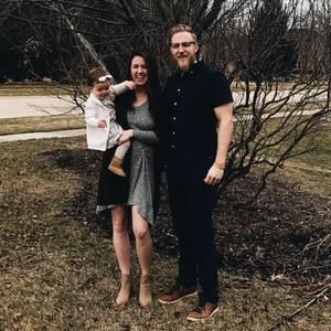 Meet your Posher, Nora